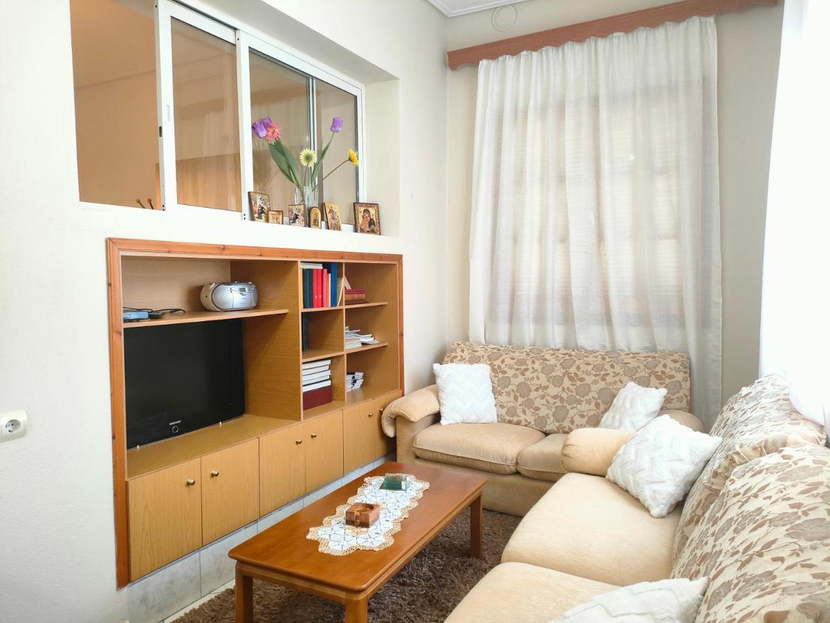 Economy Central Residence Kalambaka Bagian luar foto